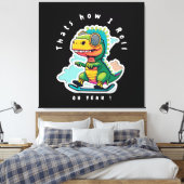 Baby Dinosaur Skaten | So Roll Leinwanddruck (Insitu (Schlafzimmer))