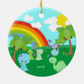 Baby Dinosaurs with Butterflies, Rainbow und Sun Keramik Ornament (Hinten)