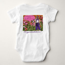 Baby ein Stück. Herzlichen Glückwunsch! Baby Strampler