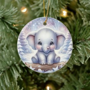 Baby-Elefant im Winterglanz Keramik Ornament