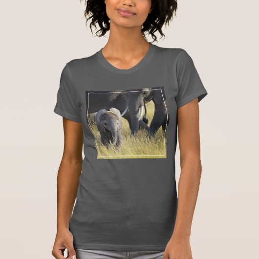 Baby-Elefant T-Shirt (Vorderseite)