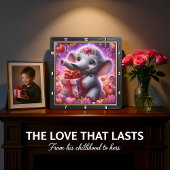 Baby Elephant Heart Gift Quadratische Wanduhr