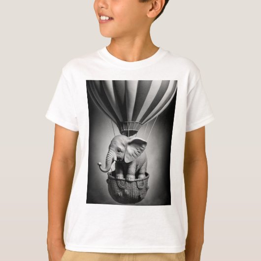 Baby Elephant in einem Heißluftballon T-Shirt (Vorderseite)