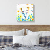 Baby Elephant läuft in Blume Leinwanddruck (Insitu (Schlafzimmer))