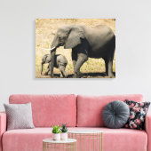 Baby Elephant und Mutter Leinwanddruck (Insitu (Wohnzimmer))