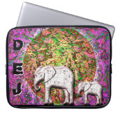 Baby Elephant Walk (Mit Monogramm Accessoire Bag) Laptopschutzhülle (Vorderseite)