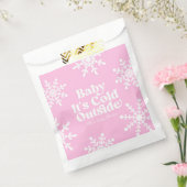 Baby Es ist kalt im Freien Pink Snowflake Babydusc Geschenktütchen (Versiegelt)