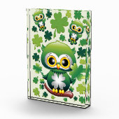 Baby-Eule süße St. Patrick Cartoon Fotoblock (Rechts)