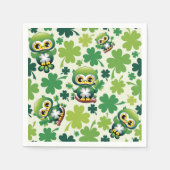 Baby-Eule Süße St. Patrick Cartoon Serviette (Vorderseite)