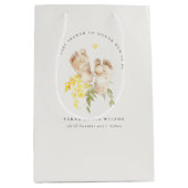 Baby Feet Gelbblütengeschlecht neutrale Babydusche Mittlere Geschenktüte (Vorderseite)