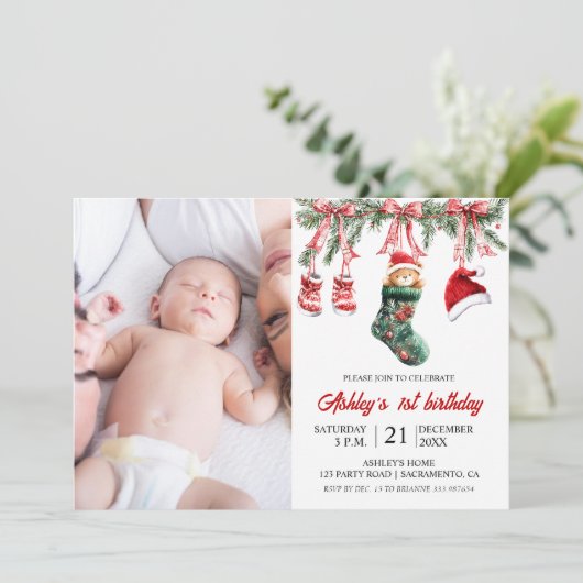 Baby first birthday Christmas themed Einladung (Stehend Vorderseite)