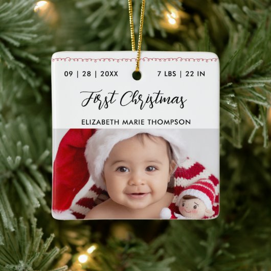Baby First Christmas Birth Stats Name Calligraphy Keramikornament (Baum)