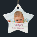 Baby First Christmas Keramik Keramik Ornament<br><div class="desc">Ein Ornament,  das für Sie bereit ist,  Ihr eigenes Foto einzufügen. Dieses bezaubernde Ornament ist perfekt als Geschenk für Freunde und Familie,  oder kaufen Sie ein für sich. Das Bild und der Text sind vollständig KUNDENBAR.</div>