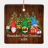 Baby First Christmas Lights Gnomes Rustic Square Keramikornament (Rückseite)