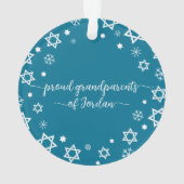 Baby First Hanukkah Stars Snowflakes Großeltern Ornament (Rückseite)