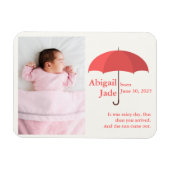 Baby Foto mit Name und Datum unter Red Umbrella Magnet (Horizontal)
