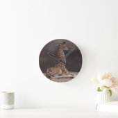 Baby Giraffe Clock Runde Wanduhr (Zuhause)