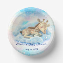 Baby Giraffe in der Wolkendusche