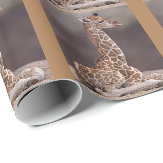 Baby Giraffe Wrapping Paper Geschenkpapier (Rolleneckpunkt)