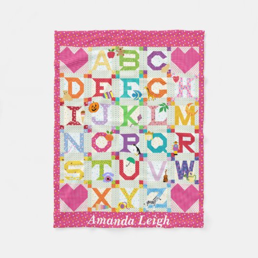Baby Girl Alphabet Quilt Design Fleecedecke (Vorderseite)