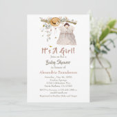 Baby Girl Boho Greenery Rustikale Einladung (Stehend Vorderseite)