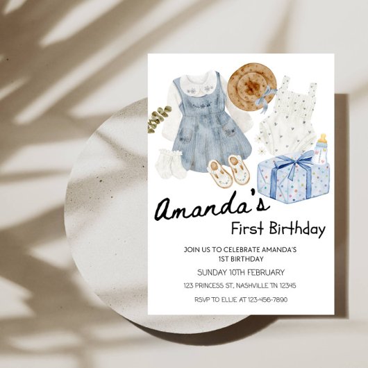 Baby Girl Clothes & Gift Box 1st Birthday Party Einladung