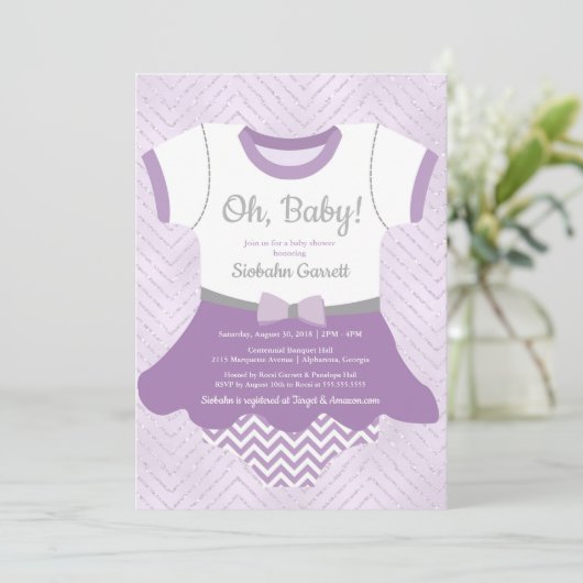 Baby Girl Duwer Einladung, lila Lavendel-Gleitschi Einladung (Stehend Vorderseite)