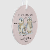 Baby Girl First Christmas Penguin Familie von drei Ornament (Vorderseite)