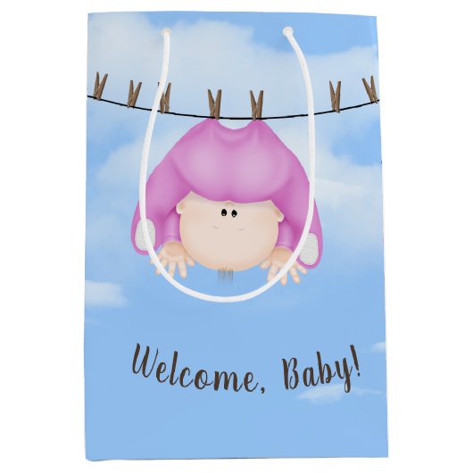 Baby Girl on Clothesline Mittlere Geschenktüte (Vorderseite)