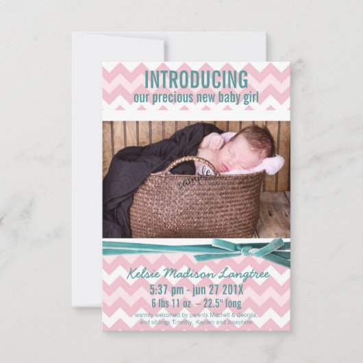 Baby Girl Pink und Aquamarines Zickzack Foto Ankündigung (Vorderseite)