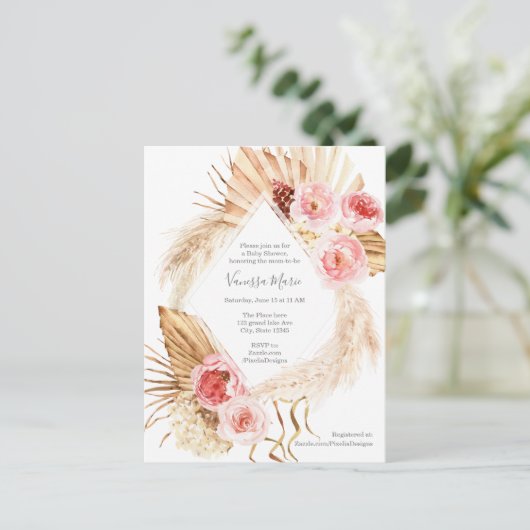 Baby Girl Shower Modern Boho Pampas Gras floral Einladungspostkarte (Stehend Vorderseite)