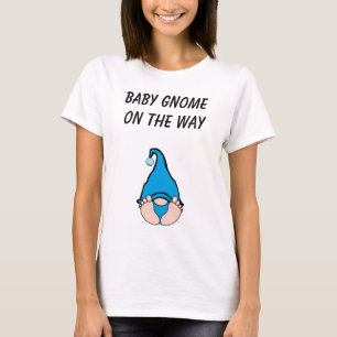 Baby Gnome auf dem Way Blue T - Shirt