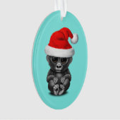 Baby-Gorilla, der eine Weihnachtsmannmütze trägt Ornament (Vorderseite)