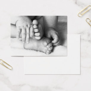Baby-Hände und Füße