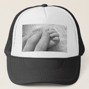 Baby-Handfinger-Handgriff, der leichtes Weiche Truckerkappe
