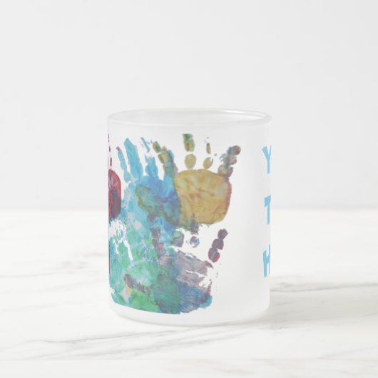 Baby handprints mit kundenspezifischem Text Mattglastasse (Mittel)