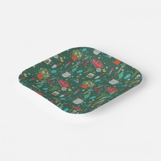 Baby im blutenden Kinderschuh Pappteller (Gewinkelt)