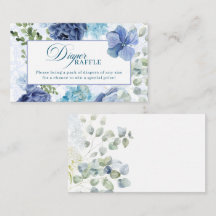 Baby in blauen Baby Dusche Windel Gewinnspiel