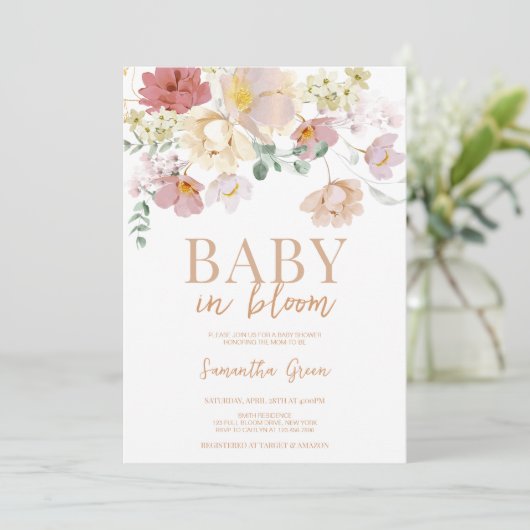 Baby in Bloom Baby Shower Einladung (Stehend Vorderseite)