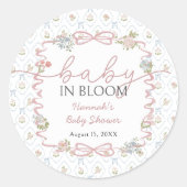 Baby in Bloom Baby Shower  Runder Aufkleber (Vorderseite)