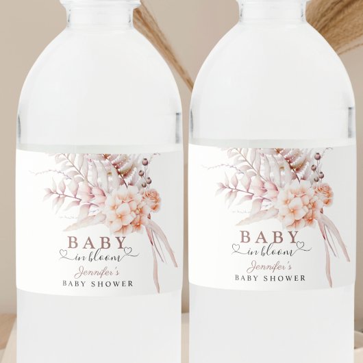 Baby in Bloom | Beige Spring Floral Baby Dusche Wasserflaschenetikett