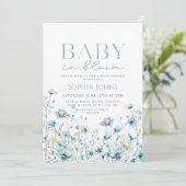Baby in Bloom Blue Wildblume Kinderdusche Einladung (Stehend Vorderseite)