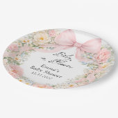 Baby in Bloom Blush Pink Bow Floral Baby Shower Pappteller (Schrägansicht)