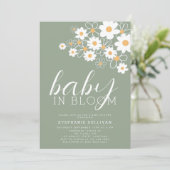 Baby in Bloom Daisy Green Baby Shower Einladung (Stehend Vorderseite)
