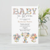 Baby in Bloom Floral Baby Dusche Einladung (Stehend Vorderseite)