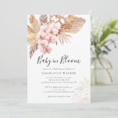 Baby in Bloom Pampas Pink Floral Fall Dusche Einladung (Stehend Vorderseite)