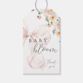 Baby in Bloom Pink Bow Geschenkanhänger (Vorderseite)