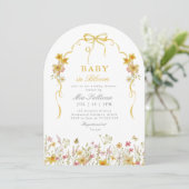 Baby in Bloom Sommergelbe Wildblume Babydusche Einladung (Stehend Vorderseite)