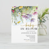 Baby in Bloom | Spring Floral Baby Dusche Einladung (Stehend Vorderseite)