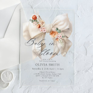 Baby in Bloom Weißes Schleifen Blumen Baby Shower Acryleinladungen